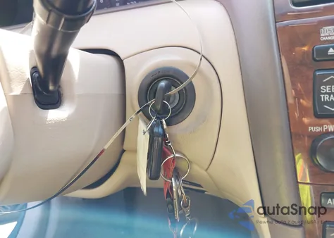 2004 Toyota Avalon Xls z USA, uszkodzony, nr VIN 4T1BF28B54U388698